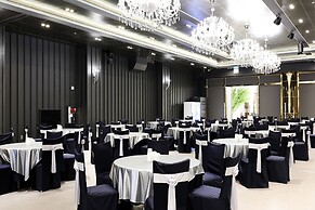 Buan Tourist Hotel