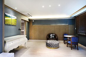 Buan Tourist Hotel