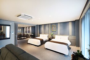Buan Tourist Hotel