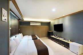 Buan Tourist Hotel