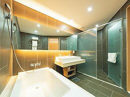 Hotel Bridge Seogwipo