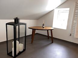 Torg Guest House