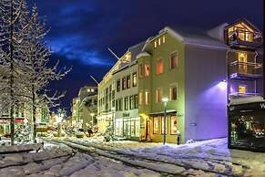 Torg Guest House