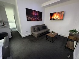Osborne Luxury Hot Tub and Jacuzzi Suites