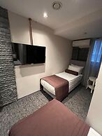Weingart Seaside Hotel