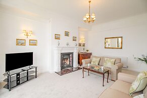 Weymouth Bay Apartment A