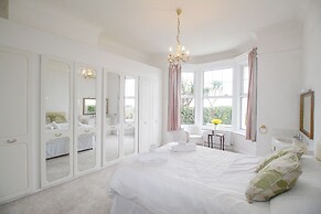 Weymouth Bay Apartment A