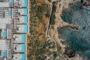 Ios Grand Pool Suites