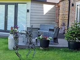 Paddock Cottage - Thorpe Arnold, Melton Mowbray