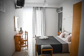 ANGELA  STUDIOS