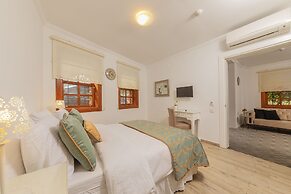 Zemira Garden Hotel