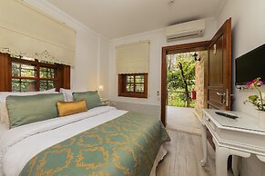 Zemira Garden Hotel