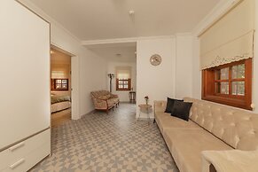 Zemira Garden Hotel