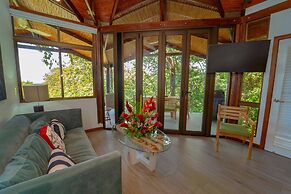 Tulemar Bungalows & Villas
