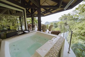 Tulemar Bungalows & Villas