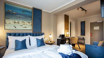 Delphi Hotel & Restaurant