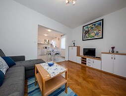 Apartments & Rooms Green Bay