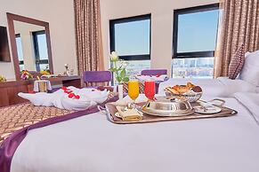 Carlton Dubai Creek Hotel