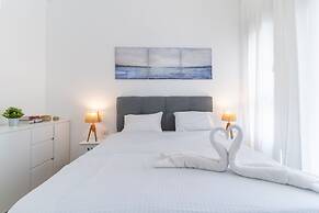 Splendid Achziv Garden Apartment
