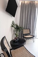 Nuovo Luxury Suites