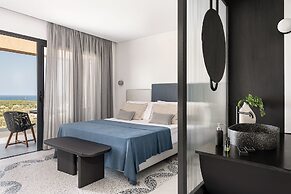 Nuovo Luxury Suites
