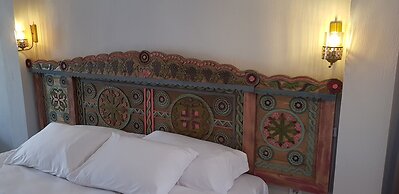 CHAKRA SUITES URLA
