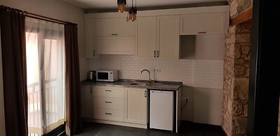 CHAKRA SUITES URLA