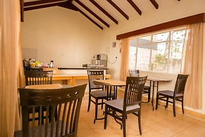 Stay.Plus Hurlingham B&B Suite