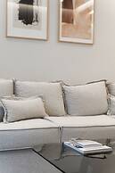 Acropolis White Key Residence