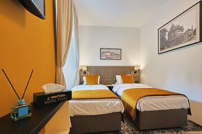 Hotel Týnec