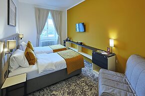 Hotel Týnec