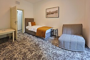 Hotel Týnec
