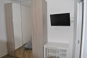 Agrigento Centre - 1-bed Apartment - Sleeps 4