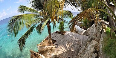 Sun Reef Village on Sea