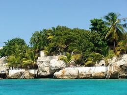 Sun Reef Village on Sea