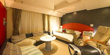Qt HOTEL - Adults Only