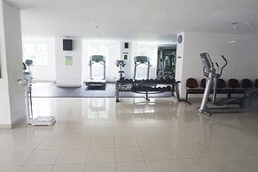 Cozy Studio Room At Dago Suites Apartment