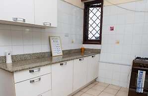 Stay.Plus Creek Residence Nyali