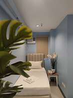 Glory Hotel Cubao