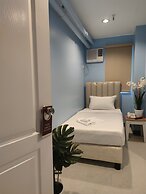Glory Hotel Cubao