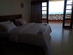 Stay.Plus Shanzu Beachfront Apartment