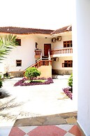 Stay.Plus Shanzu Beachfront Apartment