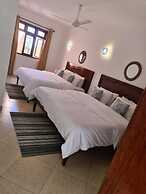 Stay.Plus Shanzu Beachfront Apartment