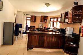 Stay.Plus Shanzu Beachfront Apartment