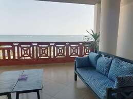 Stay.Plus Shanzu Beachfront Apartment