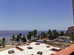 Stay.Plus Shanzu Beachfront Apartment