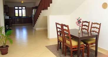 Stay.Plus Shanzu Beachfront Apartment