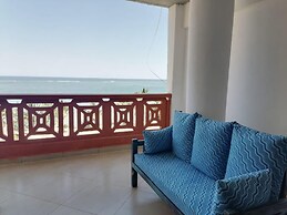 Stay.Plus Shanzu Beachfront Apartment