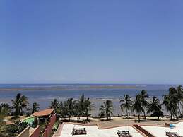 Stay.Plus Shanzu Beachfront Apartment