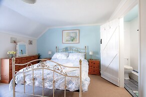Berry Hall - Porty Eynon